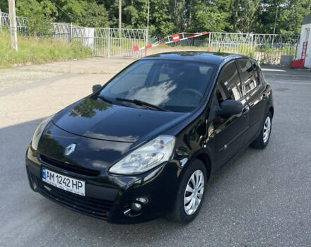 Черный Рено Клио, объемом двигателя 1.46 л и пробегом 299 тыс. км за 4550 $, фото 1 на Automoto.ua