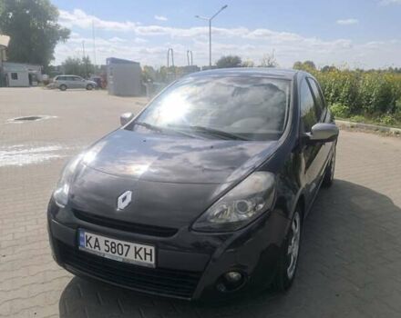 Черный Рено Клио, объемом двигателя 1.5 л и пробегом 230 тыс. км за 5500 $, фото 1 на Automoto.ua