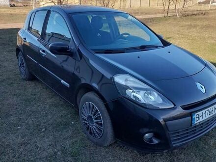 Рено Кліо 2011 у Одесі на Automoto.ua Чорний Рено Кліо, об'ємом двигуна 1.5 л та пробігом 200 тис. км за 5200 $, фото 1 на Automoto.ua
