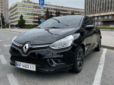 Рено Кліо 2018 у Запоріжжя на Automoto.ua Чорний Рено Кліо, об'ємом двигуна 1.5 л та пробігом 72 тис. км за 14000 $, фото 1 на Automoto.ua