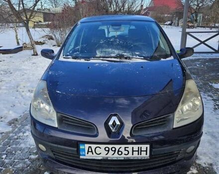 Фиолетовый Рено Клио, объемом двигателя 1.6 л и пробегом 165 тыс. км за 4500 $, фото 1 на Automoto.ua