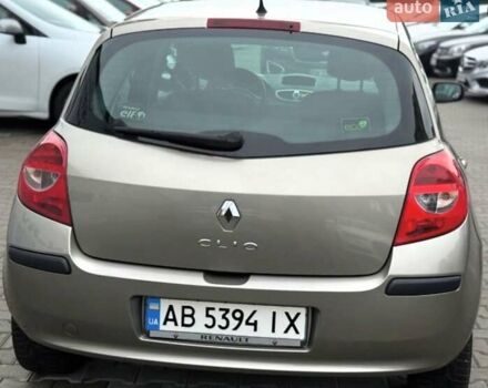 Коричневый Рено Клио, объемом двигателя 1.15 л и пробегом 179 тыс. км за 3999 $, фото 1 на Automoto.ua