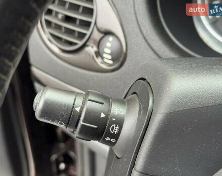 Коричневый Рено Клио, объемом двигателя 1.6 л и пробегом 147 тыс. км за 5300 $, фото 22 на Automoto.ua