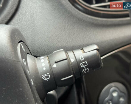 Коричневый Рено Клио, объемом двигателя 1.6 л и пробегом 147 тыс. км за 5300 $, фото 21 на Automoto.ua