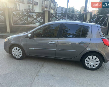 Коричневый Рено Клио, объемом двигателя 1.5 л и пробегом 279 тыс. км за 4950 $, фото 10 на Automoto.ua