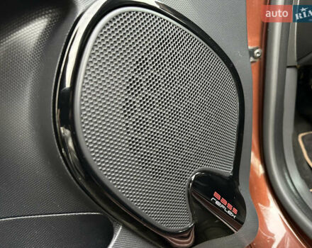 Коричневый Рено Клио, объемом двигателя 1.2 л и пробегом 146 тыс. км за 7699 $, фото 57 на Automoto.ua