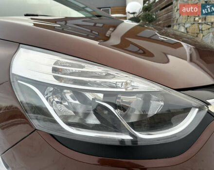 Коричневый Рено Клио, объемом двигателя 1.2 л и пробегом 146 тыс. км за 7699 $, фото 34 на Automoto.ua