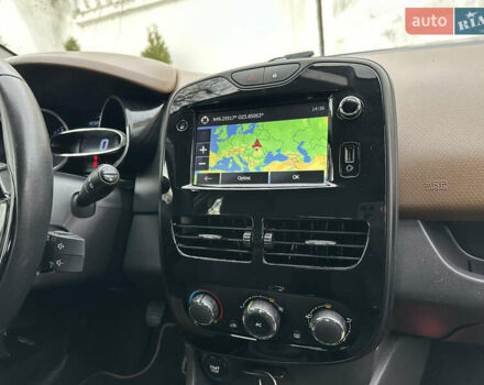 Коричневый Рено Клио, объемом двигателя 1.2 л и пробегом 146 тыс. км за 7699 $, фото 85 на Automoto.ua