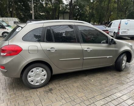 Коричневый Рено Клио, объемом двигателя 1.1 л и пробегом 196 тыс. км за 5400 $, фото 6 на Automoto.ua