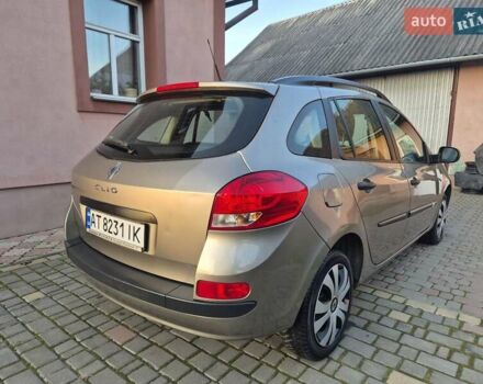 Коричневый Рено Клио, объемом двигателя 1.2 л и пробегом 187 тыс. км за 5200 $, фото 4 на Automoto.ua
