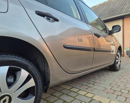 Коричневый Рено Клио, объемом двигателя 0 л и пробегом 187 тыс. км за 5200 $, фото 10 на Automoto.ua