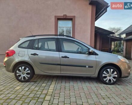 Коричневый Рено Клио, объемом двигателя 1.2 л и пробегом 187 тыс. км за 5200 $, фото 3 на Automoto.ua