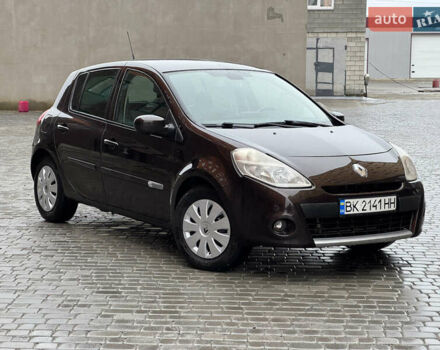 Коричневий Рено Кліо, об'ємом двигуна 1.6 л та пробігом 147 тис. км за 5300 $, фото 1 на Automoto.ua
