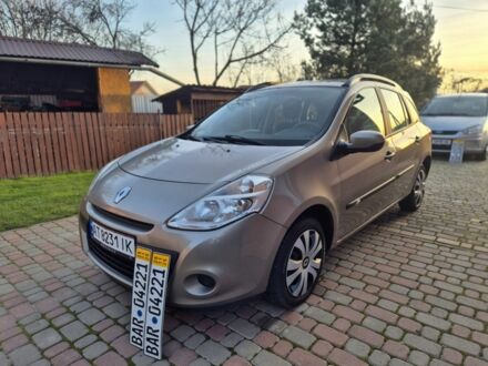 Коричневый Рено Клио, объемом двигателя 0 л и пробегом 187 тыс. км за 5200 $, фото 1 на Automoto.ua