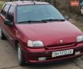 Красный Рено Клио, объемом двигателя 1.4 л и пробегом 240 тыс. км за 1200 $, фото 1 на Automoto.ua