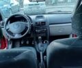 Красный Рено Клио, объемом двигателя 1.2 л и пробегом 203 тыс. км за 3000 $, фото 16 на Automoto.ua