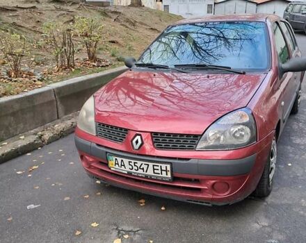 Красный Рено Клио, объемом двигателя 1.39 л и пробегом 997 тыс. км за 3800 $, фото 1 на Automoto.ua