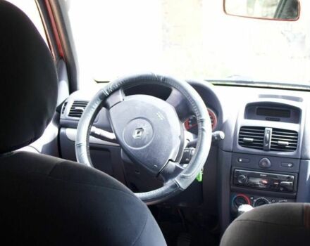 Червоний Рено Кліо, об'ємом двигуна 1.2 л та пробігом 75 тис. км за 2500 $, фото 11 на Automoto.ua