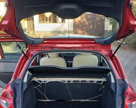 Красный Рено Клио, объемом двигателя 1.15 л и пробегом 190 тыс. км за 3800 $, фото 10 на Automoto.ua