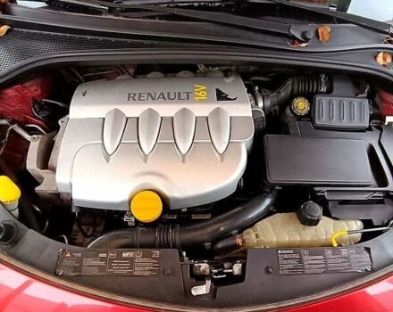 Рено Клио 2006 в Никополе на Automoto.ua Красный Рено Клио, объемом двигателя 1.6 л и пробегом 190 тыс. км за 5200 $, фото 8 на Automoto.ua