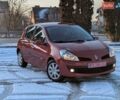 Красный Рено Клио, объемом двигателя 1.6 л и пробегом 145 тыс. км за 5999 $, фото 1 на Automoto.ua
