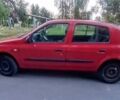 Красный Рено Клио, объемом двигателя 1.1 л и пробегом 140 тыс. км за 4500 $, фото 3 на Automoto.ua