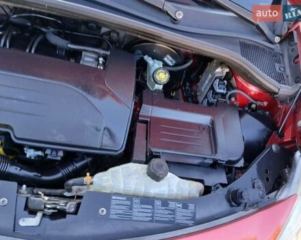 Красный Рено Клио, объемом двигателя 1.15 л и пробегом 190 тыс. км за 3800 $, фото 13 на Automoto.ua
