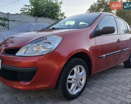 Красный Рено Клио, объемом двигателя 1.15 л и пробегом 190 тыс. км за 3800 $, фото 5 на Automoto.ua