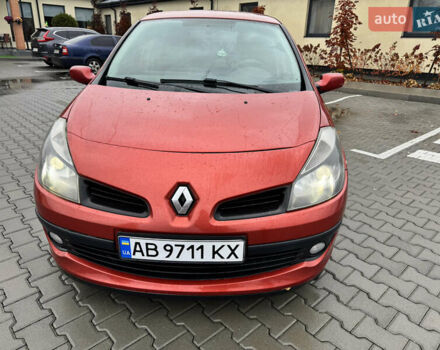 Червоний Рено Кліо, об'ємом двигуна 1.6 л та пробігом 212 тис. км за 4500 $, фото 1 на Automoto.ua