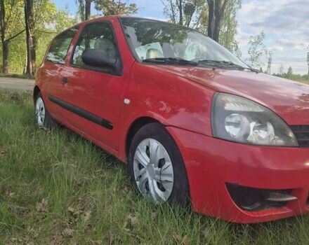 Червоний Рено Кліо, об'ємом двигуна 1.15 л та пробігом 230 тис. км за 3100 $, фото 3 на Automoto.ua