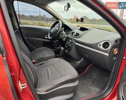 Червоний Рено Кліо, об'ємом двигуна 1.6 л та пробігом 212 тис. км за 4500 $, фото 11 на Automoto.ua