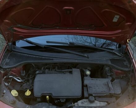 Красный Рено Клио, объемом двигателя 0 л и пробегом 274 тыс. км за 4400 $, фото 10 на Automoto.ua