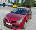 Червоний Рено Кліо, об'ємом двигуна 1.6 л та пробігом 230 тис. км за 3300 $, фото 1 на Automoto.ua