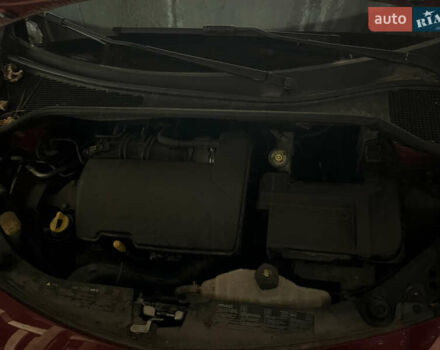 Красный Рено Клио, объемом двигателя 1.15 л и пробегом 92 тыс. км за 2000 $, фото 22 на Automoto.ua