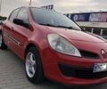 Красный Рено Клио, объемом двигателя 1.15 л и пробегом 250 тыс. км за 6200 $, фото 2 на Automoto.ua