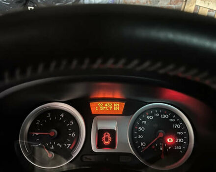 Красный Рено Клио, объемом двигателя 1.15 л и пробегом 92 тыс. км за 2000 $, фото 17 на Automoto.ua