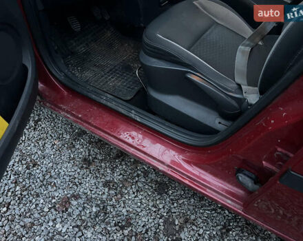 Красный Рено Клио, объемом двигателя 1.2 л и пробегом 221 тыс. км за 4500 $, фото 14 на Automoto.ua