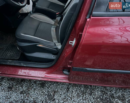 Красный Рено Клио, объемом двигателя 1.2 л и пробегом 221 тыс. км за 4500 $, фото 15 на Automoto.ua