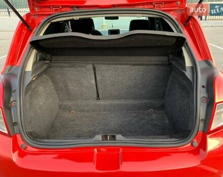 Червоний Рено Кліо, об'ємом двигуна 1.1 л та пробігом 181 тис. км за 5500 $, фото 5 на Automoto.ua