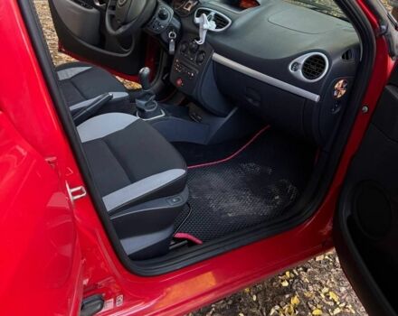 Червоний Рено Кліо, об'ємом двигуна 0 л та пробігом 218 тис. км за 6200 $, фото 2 на Automoto.ua