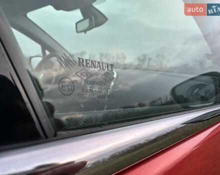 Красный Рено Клио, объемом двигателя 1.5 л и пробегом 195 тыс. км за 9300 $, фото 10 на Automoto.ua