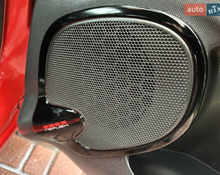 Червоний Рено Кліо, об'ємом двигуна 1.2 л та пробігом 167 тис. км за 9200 $, фото 63 на Automoto.ua