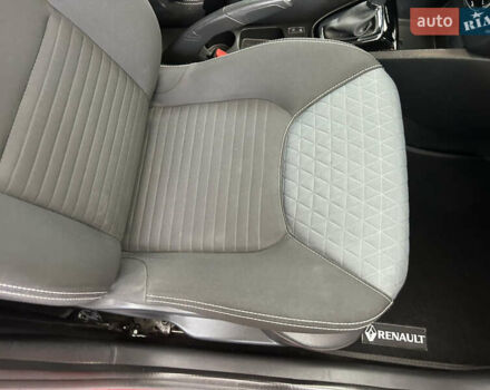 Червоний Рено Кліо, об'ємом двигуна 1.2 л та пробігом 167 тис. км за 9200 $, фото 59 на Automoto.ua