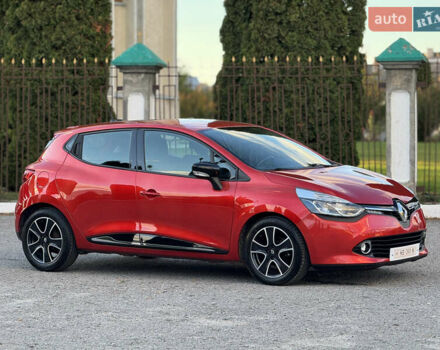 Рено Кліо 2015 у Дубно на Automoto.ua Червоний Рено Кліо, об'ємом двигуна 1.5 л та пробігом 200 тис. км за 8350 $, фото 19 на Automoto.ua
