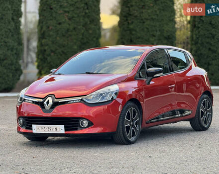 Рено Кліо 2015 у Дубно на Automoto.ua Червоний Рено Кліо, об'ємом двигуна 1.5 л та пробігом 200 тис. км за 8350 $, фото 1 на Automoto.ua