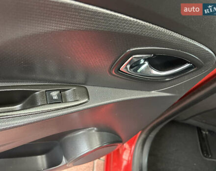 Червоний Рено Кліо, об'ємом двигуна 1.2 л та пробігом 167 тис. км за 9200 $, фото 48 на Automoto.ua