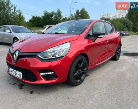 Красный Рено Клио, объемом двигателя 1.46 л и пробегом 140 тыс. км за 7900 $, фото 2 на Automoto.ua