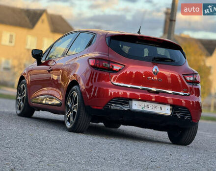 Рено Кліо 2015 у Дубно на Automoto.ua Червоний Рено Кліо, об'ємом двигуна 1.5 л та пробігом 200 тис. км за 8350 $, фото 33 на Automoto.ua