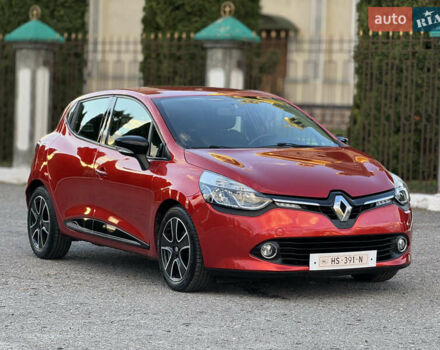 Рено Кліо 2015 у Дубно на Automoto.ua Червоний Рено Кліо, об'ємом двигуна 1.5 л та пробігом 200 тис. км за 8350 $, фото 15 на Automoto.ua