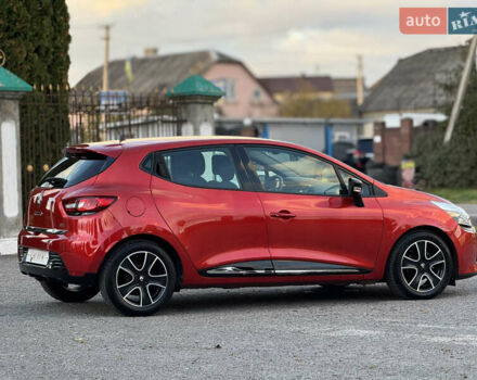 Рено Кліо 2015 у Дубно на Automoto.ua Червоний Рено Кліо, об'ємом двигуна 1.5 л та пробігом 200 тис. км за 8350 $, фото 22 на Automoto.ua